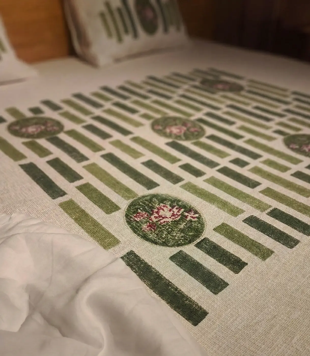Sthana Bedcover